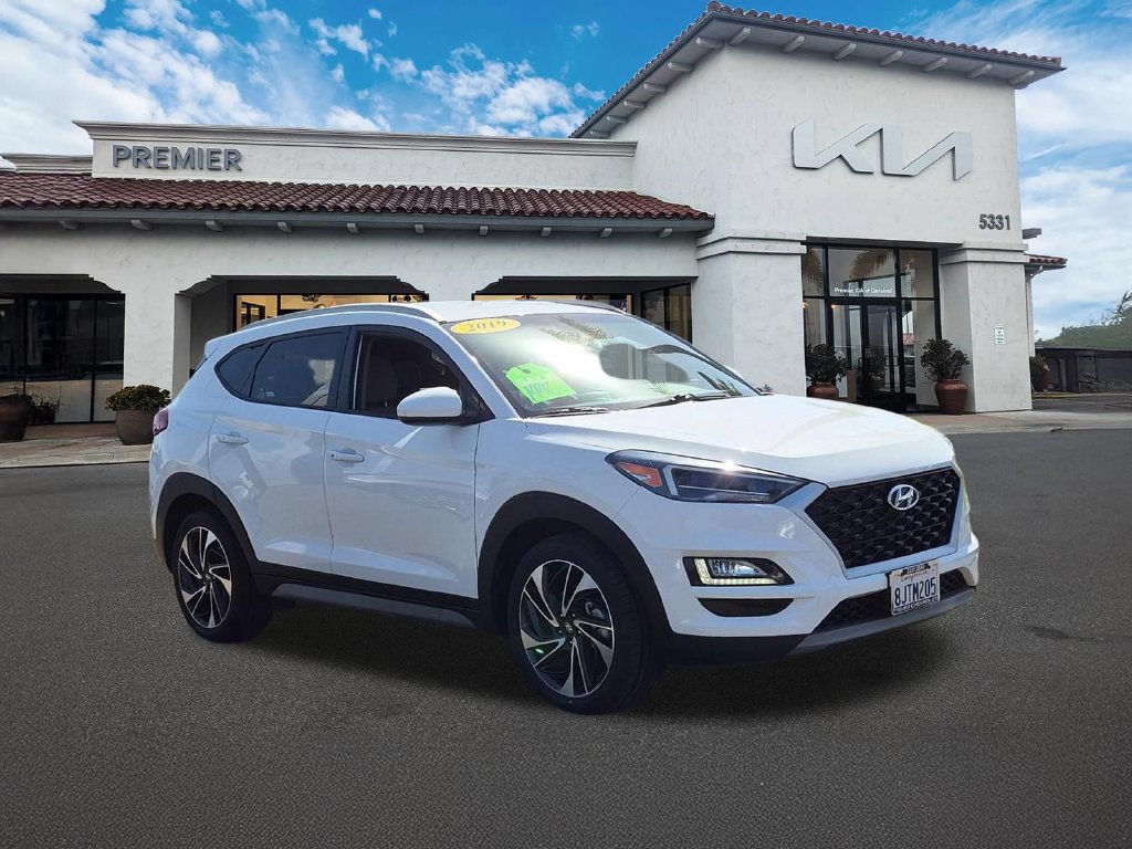 Used 2019 Hyundai Tucson Sport w/ Cargo Package FWD image 2