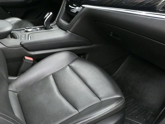 Used 2020 Cadillac XT6 Premium Luxury image 9