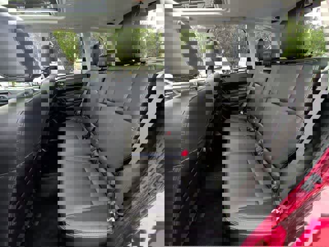 Used 2017 Subaru Forester 2.5i Touring image 18