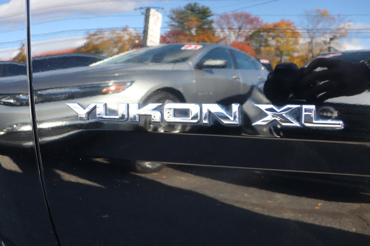 Used 2017 GMC Yukon XL SLT image 63