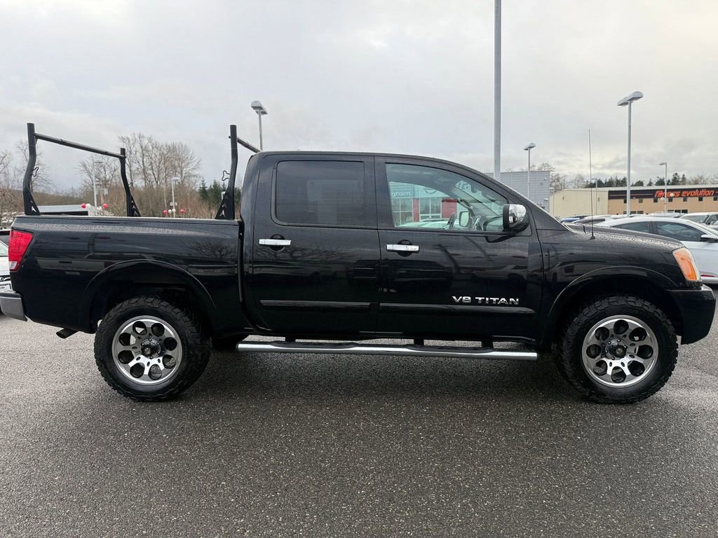 Used 2015 Nissan Titan SL image 8