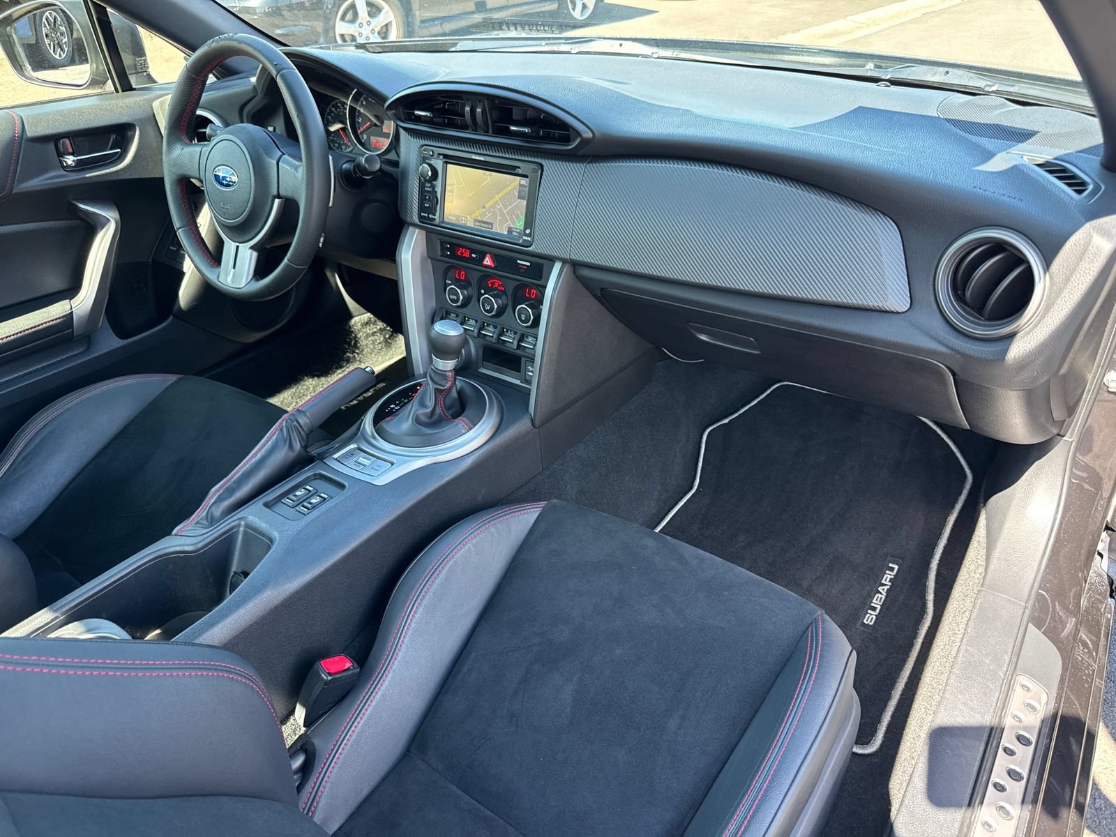 Used 2015 Subaru BRZ Limited RWD image 12