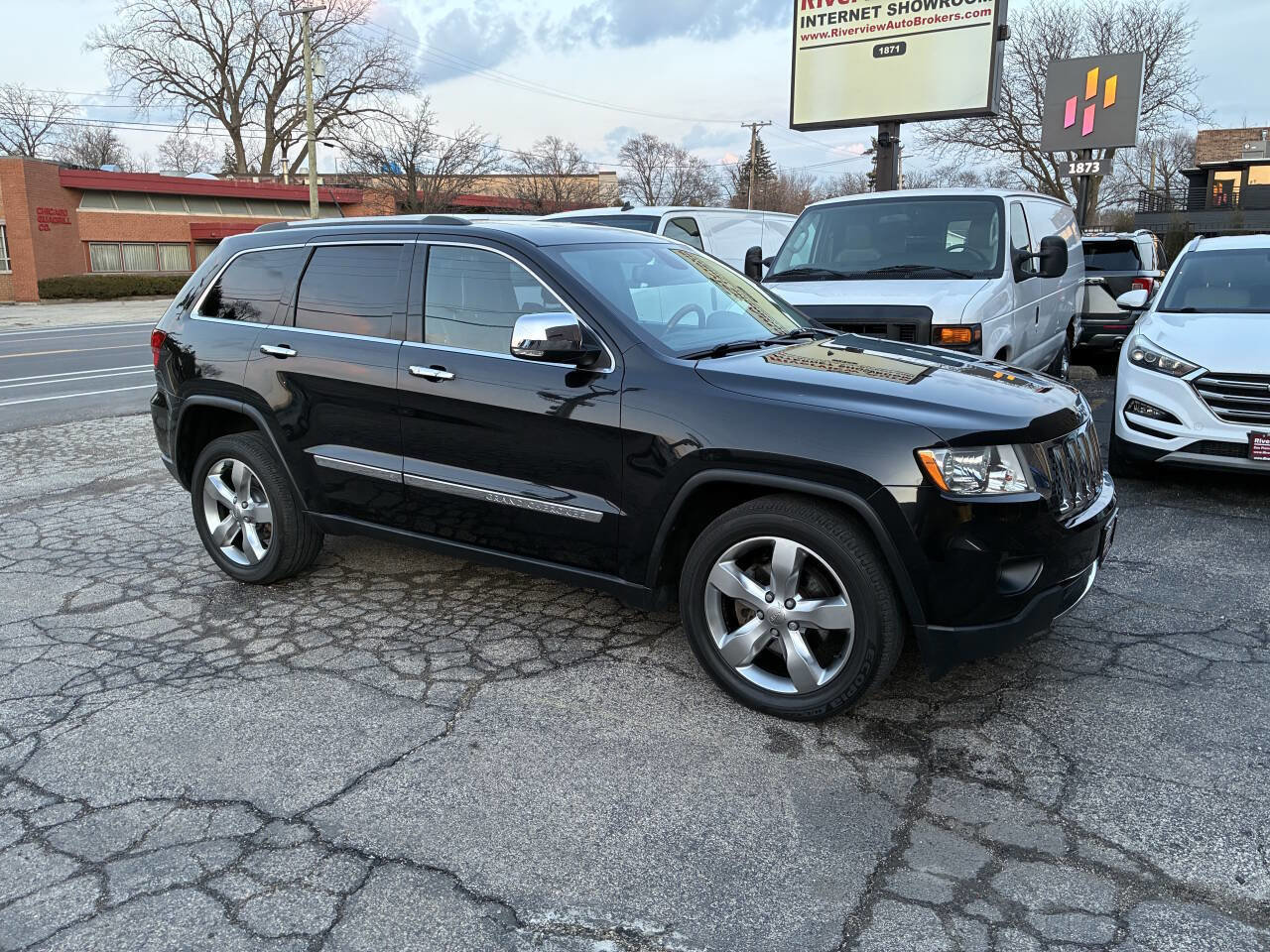 Used 2013 Jeep Grand Cherokee Overland image 14