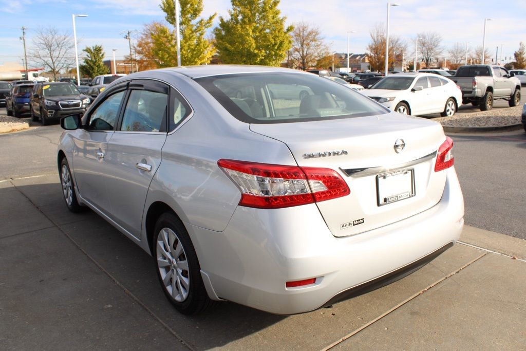 Used 2013 Nissan Sentra S image 5