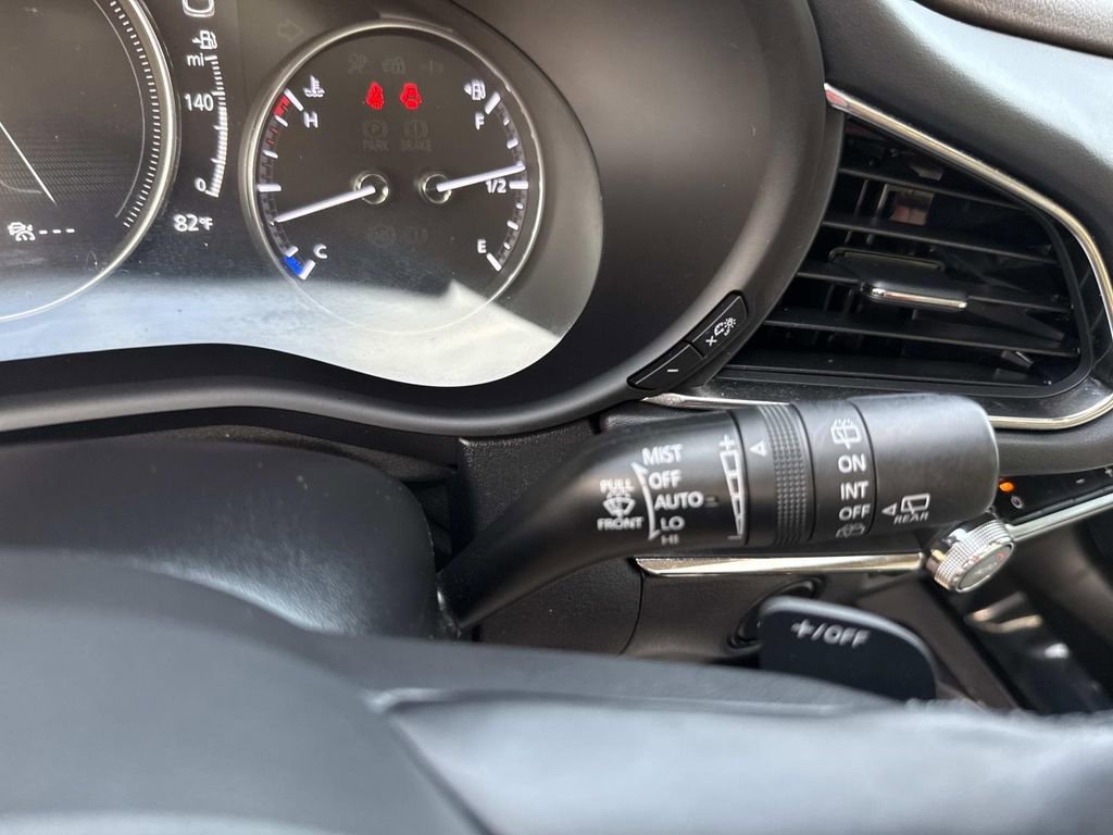 Used 2021 MAZDA CX-30 AWD 2.5 S w/ Premium Package image 39