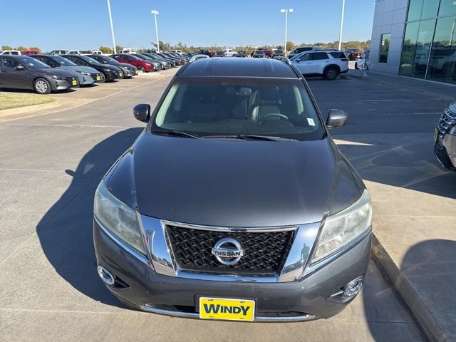 Used 2013 Nissan Pathfinder SL w/ Trailer Tow Pkg FWD image 3