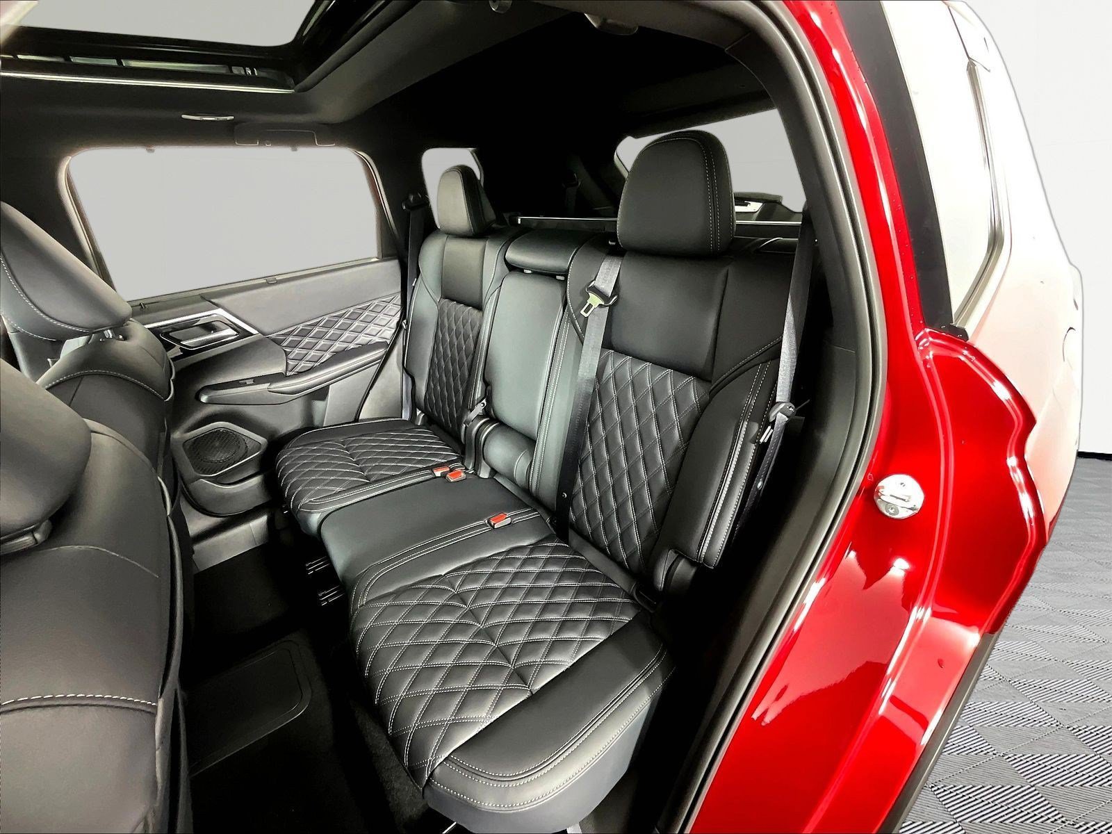 New 2026 Nissan Rogue Platinum AWD/4WD image 18