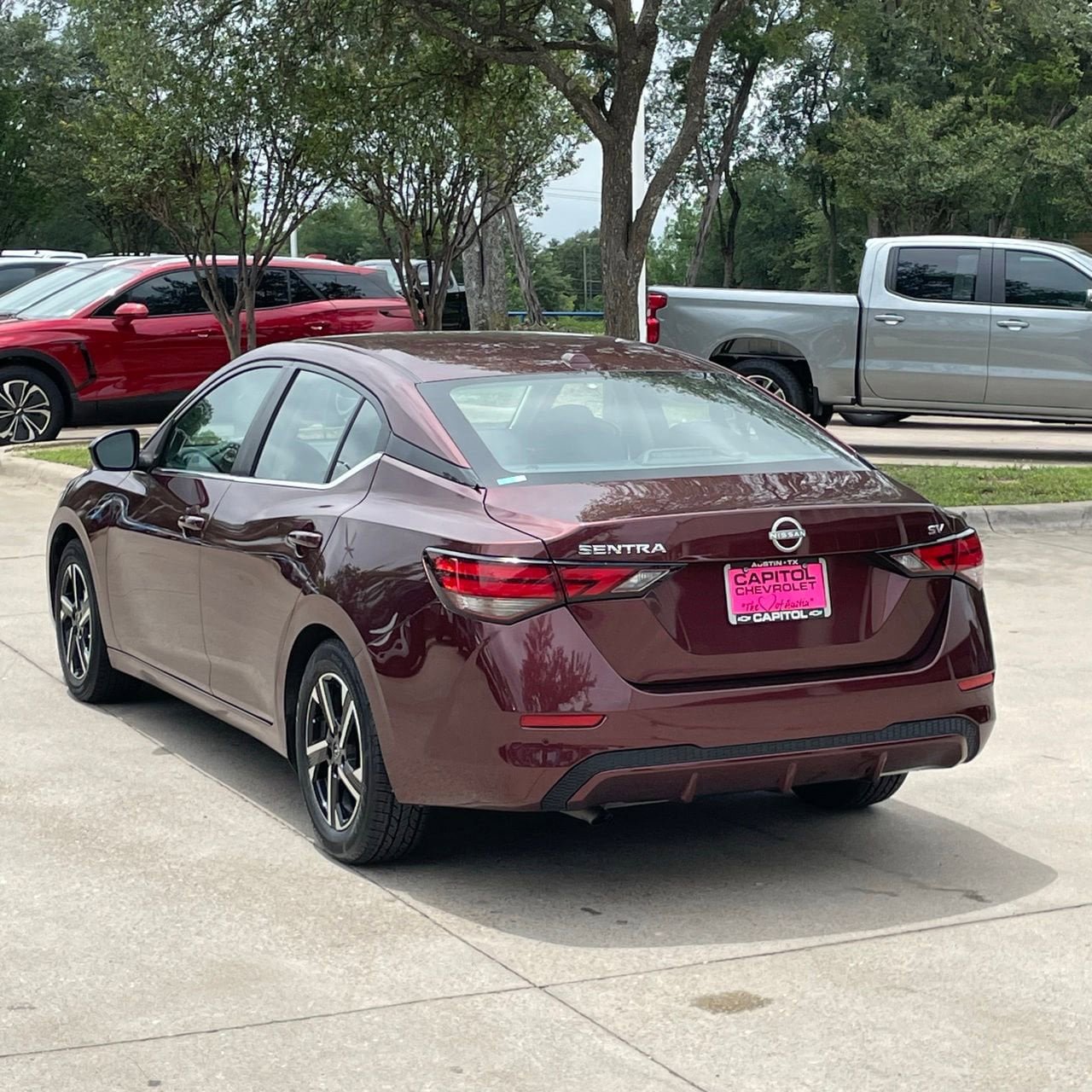 Used 2024 Nissan Sentra SV FWD image 4