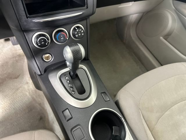 Used 2012 Nissan Rogue S image 26