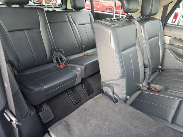 Used 2024 Ford Expedition Max XLT image 25