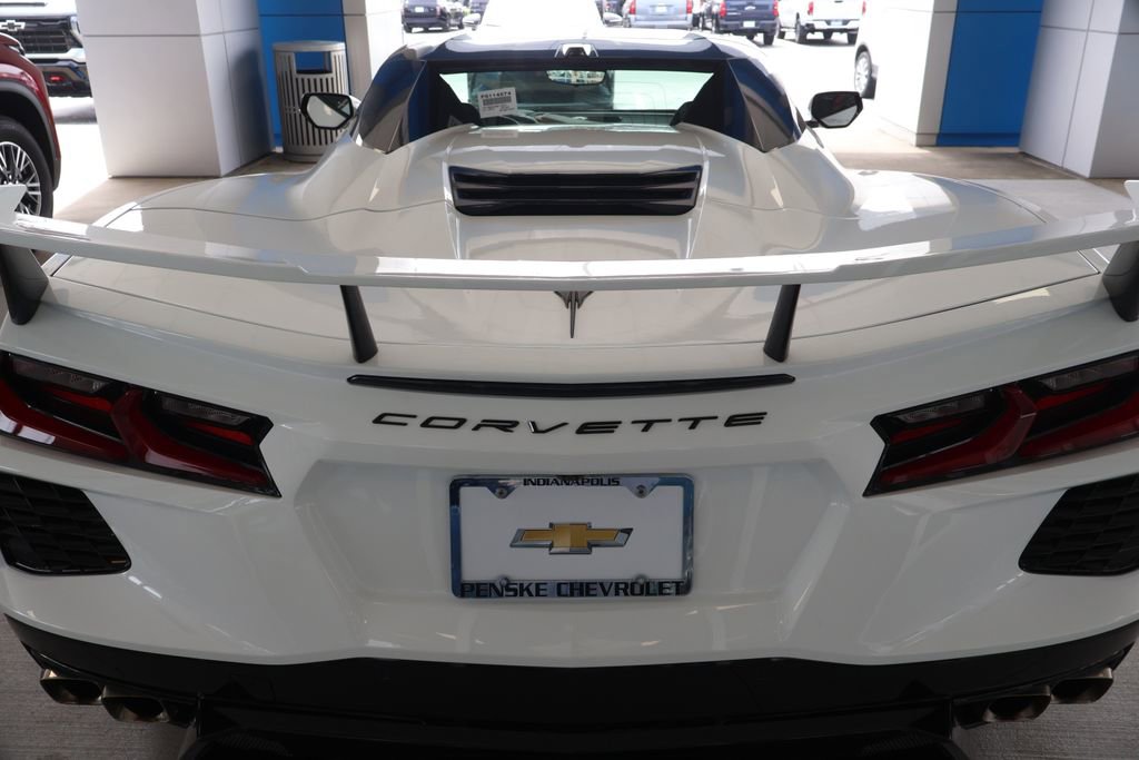 Used 2022 Chevrolet Corvette Stingray Preferred Conv w/ 2LT RWD image 8