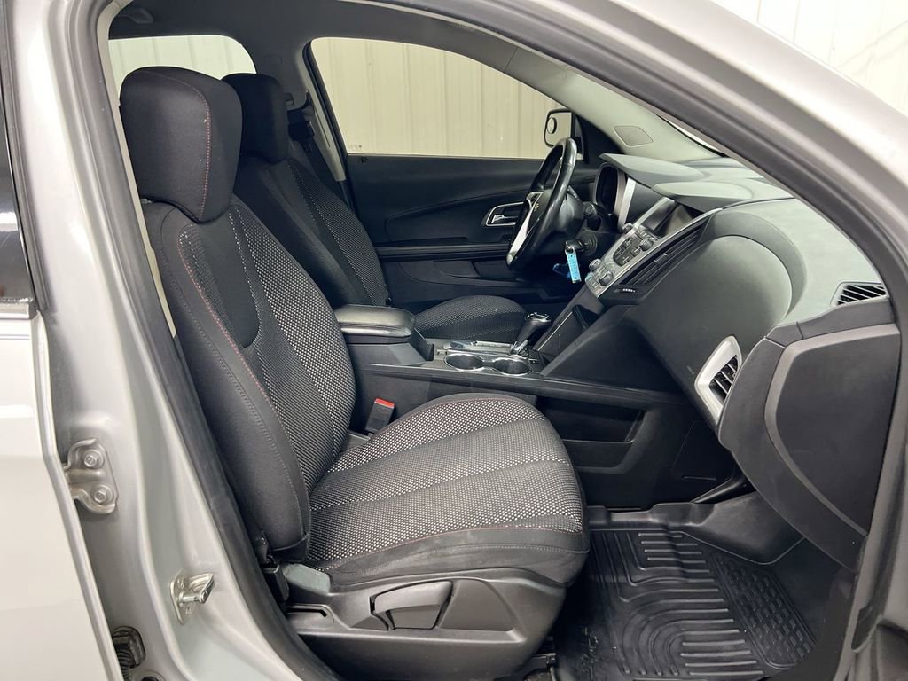 Used 2016 Chevrolet Equinox LT w/ Convenience Package image 21