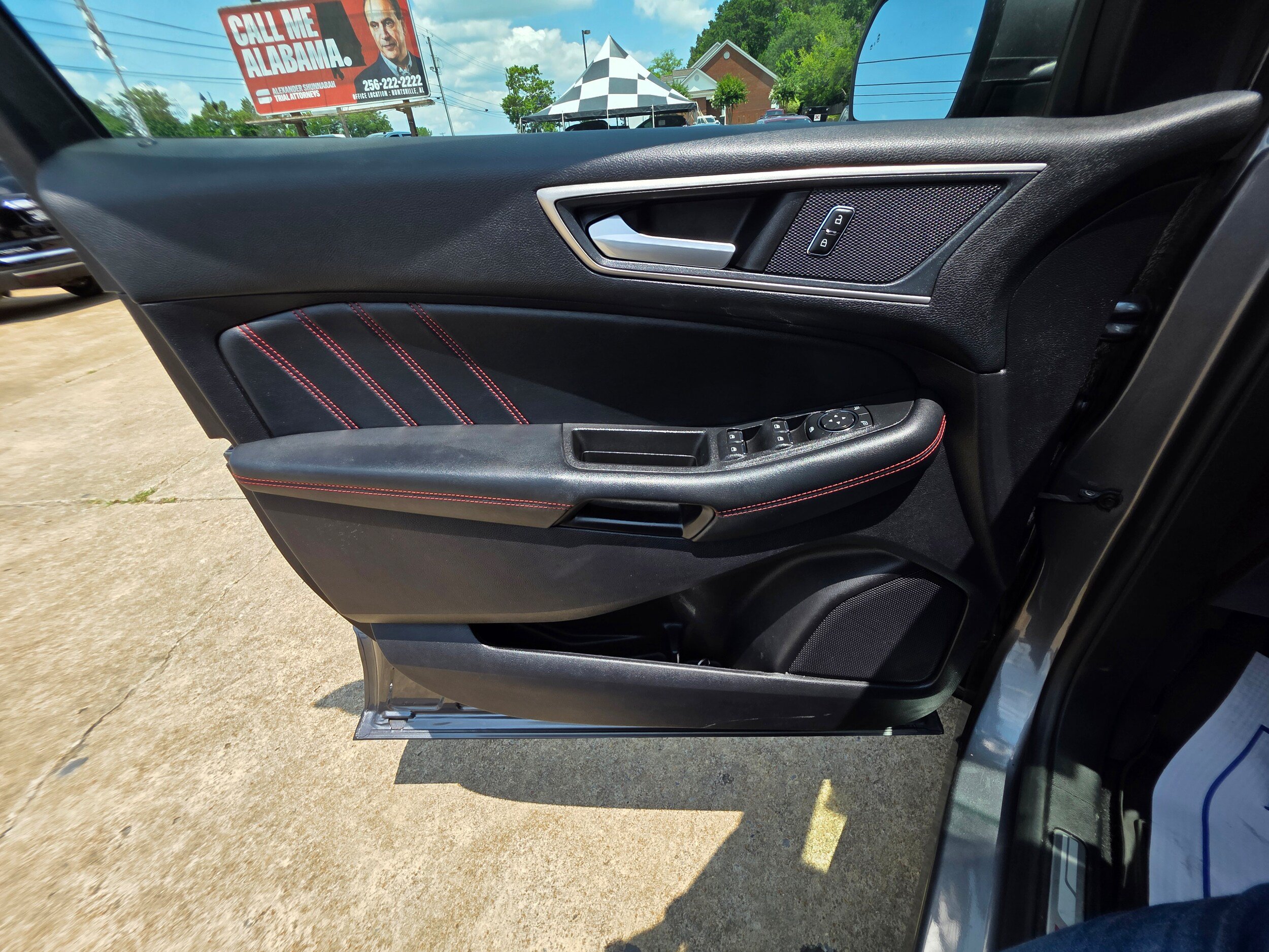 Used 2021 Ford Edge ST-Line FWD image 16