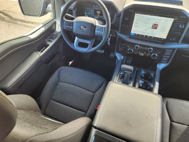 New 2026 Ford F150 XLT w/ XLT Black Appearance Package AWD/4WD image 10