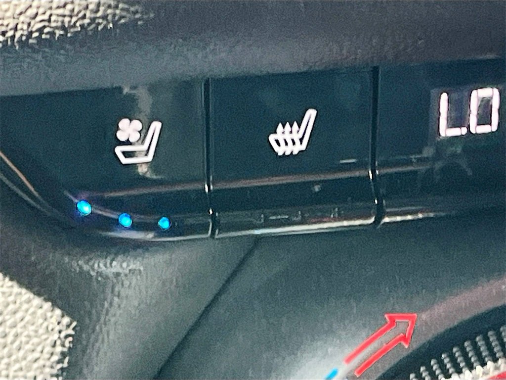 Used 2024 Chevrolet Blazer RS w/ Enhanced Convenience Package image 21