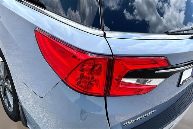 Used 2023 Honda Odyssey Elite image 22