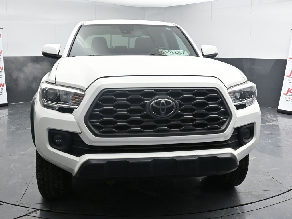 Used 2021 Toyota Tacoma TRD Off-Road image 3