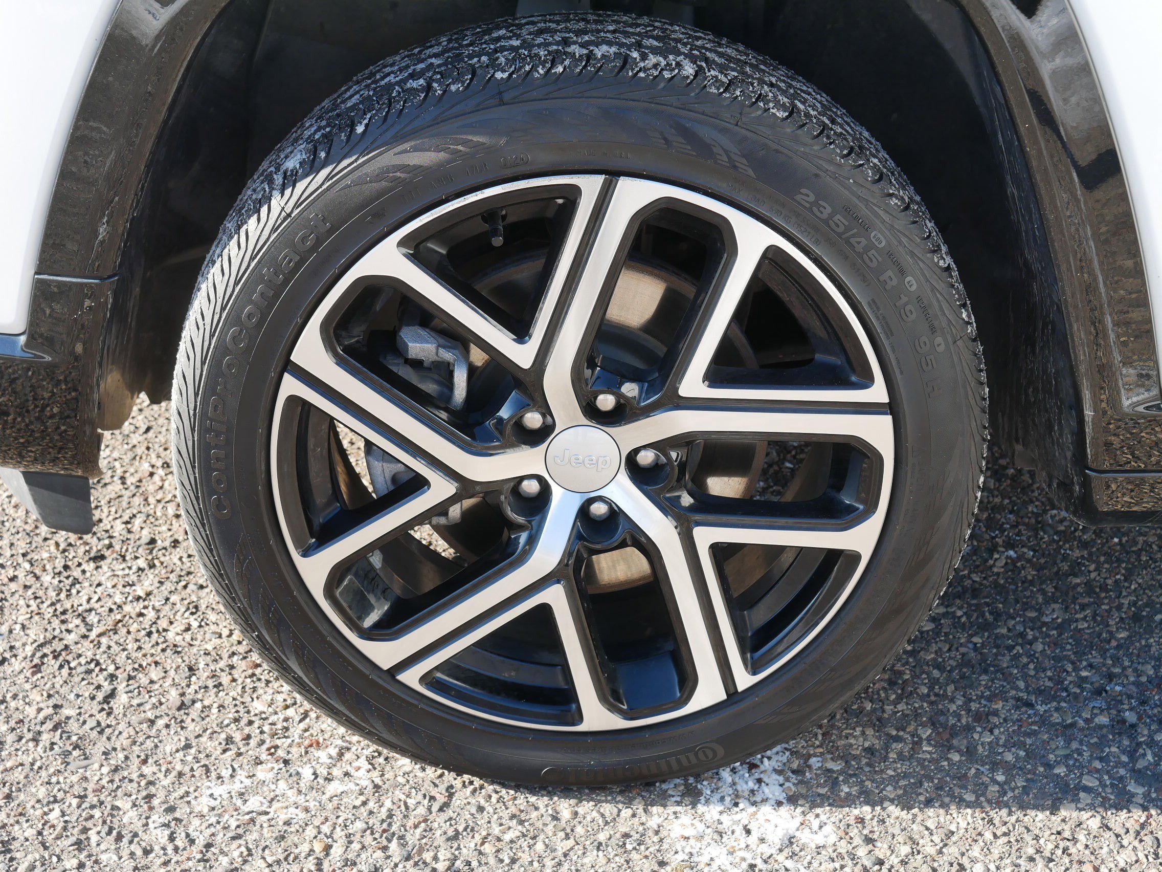 Certified 2024 Jeep Compass Limited w/ Elite Group image 15