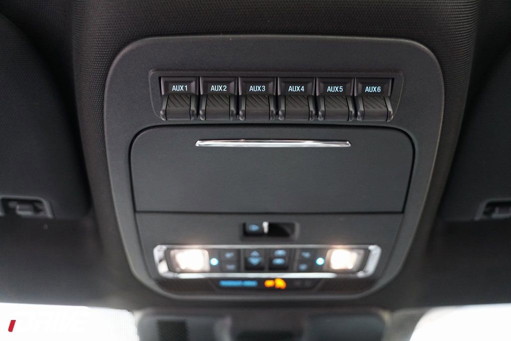 Used 2025 Ford F150 Raptor image 35