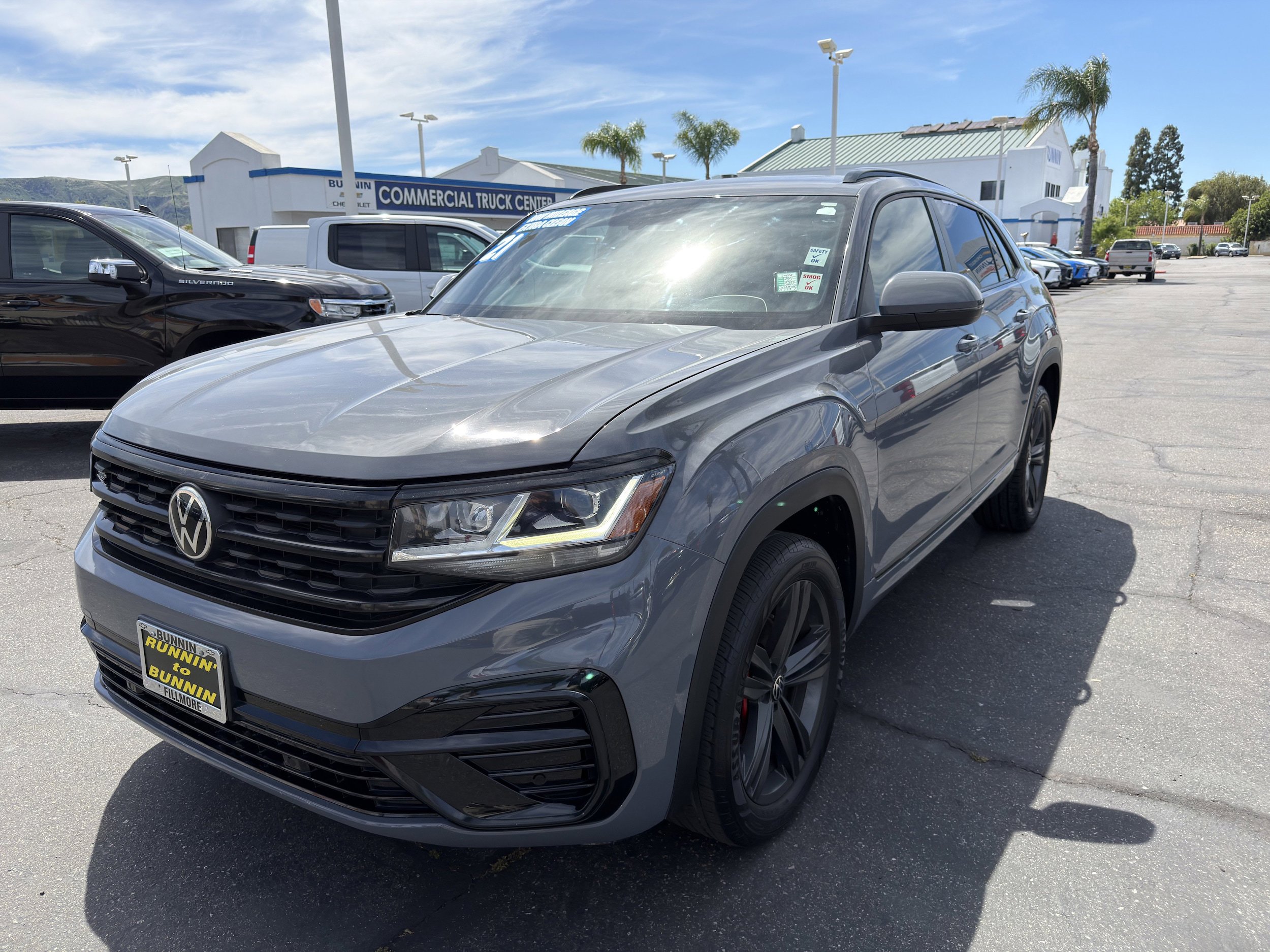 Used 2021 Volkswagen Atlas Cross Sport SE w/ Panoramic Sunroof Package FWD image 4
