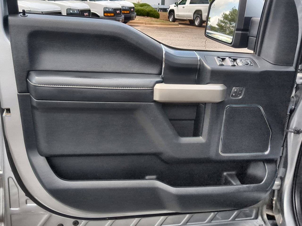 Used 2020 Ford F150 Lariat AWD/4WD image 22