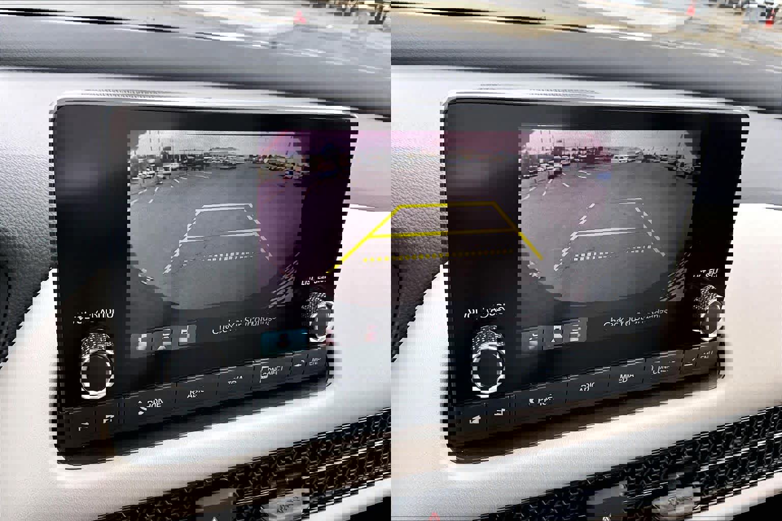 Used 2023 Honda HR-V LX image 24