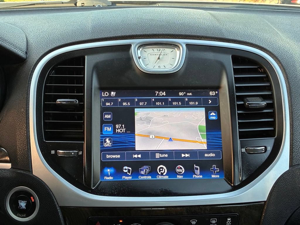 Used 2014 Chrysler 300 C w/ Beats Audio Group RWD image 30