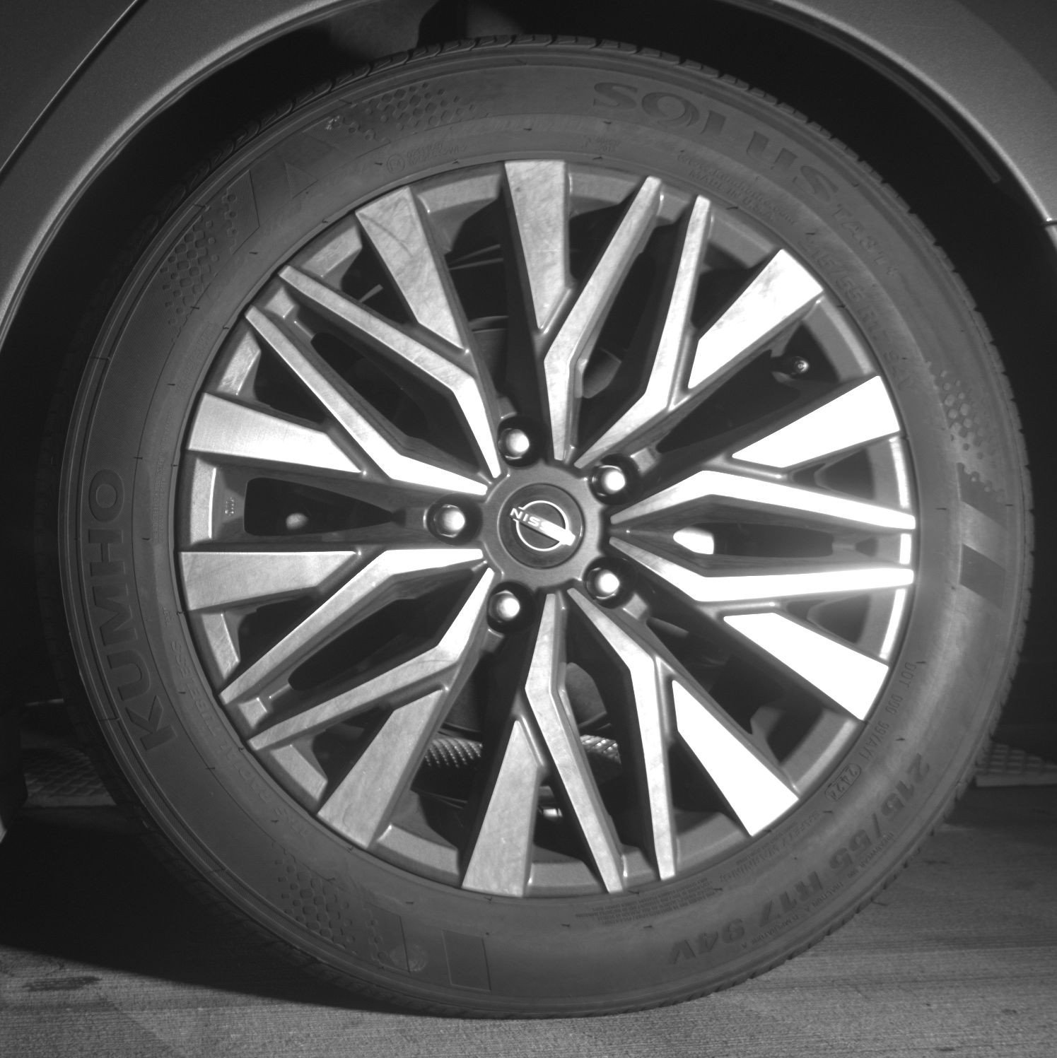 Used 2025 Nissan Altima 2.5 SV image 14