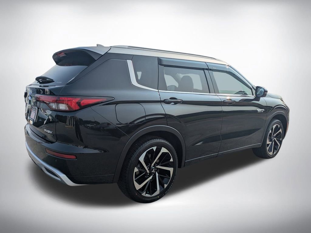 New 2025 Mitsubishi Outlander SEL AWD/4WD image 3