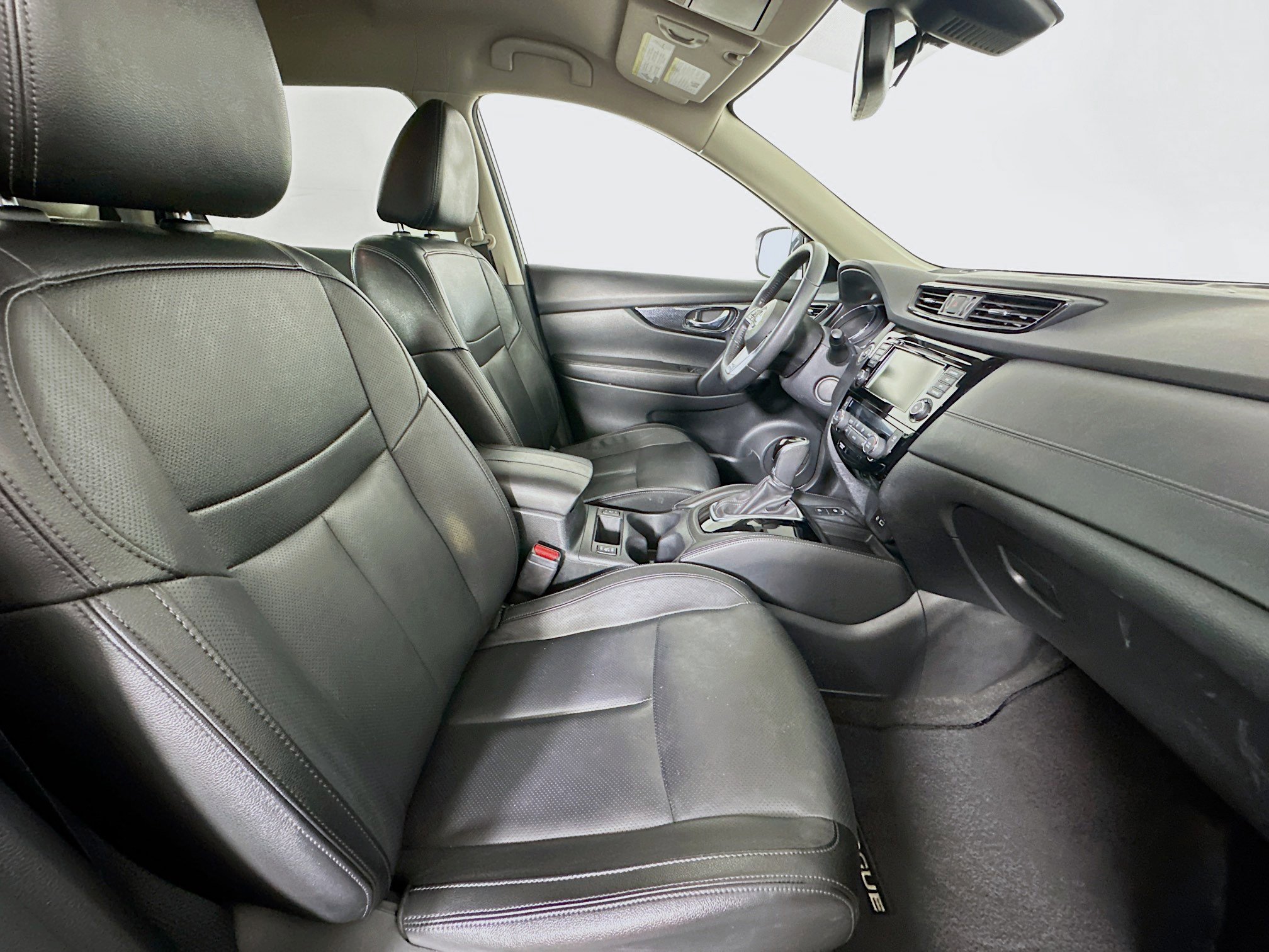 Used 2019 Nissan Rogue SL image 31