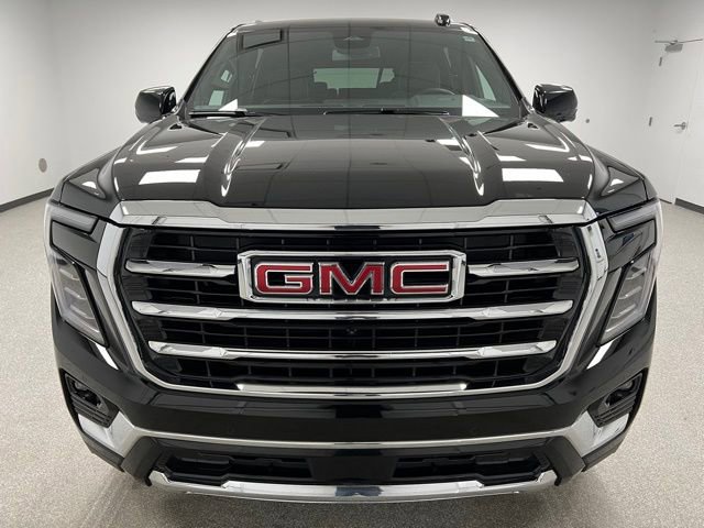 Used 2025 GMC Yukon XL Elevation w/ LPO, Get Active Package AWD/4WD image 3