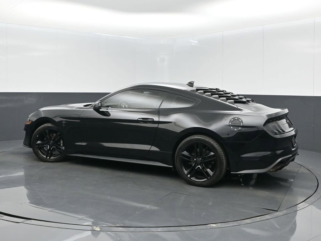 Used 2021 Ford Mustang Premium w/ Equipment Group 201A image 5