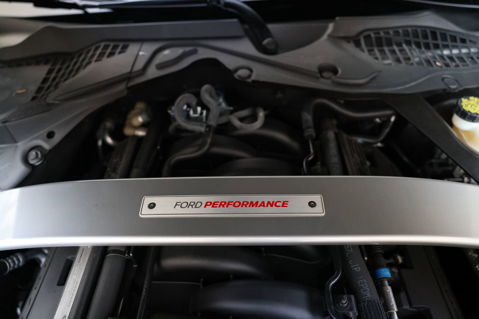 Used 2017 Ford Mustang Shelby GT350R w/ GT350R Equipment Group 920A image 54