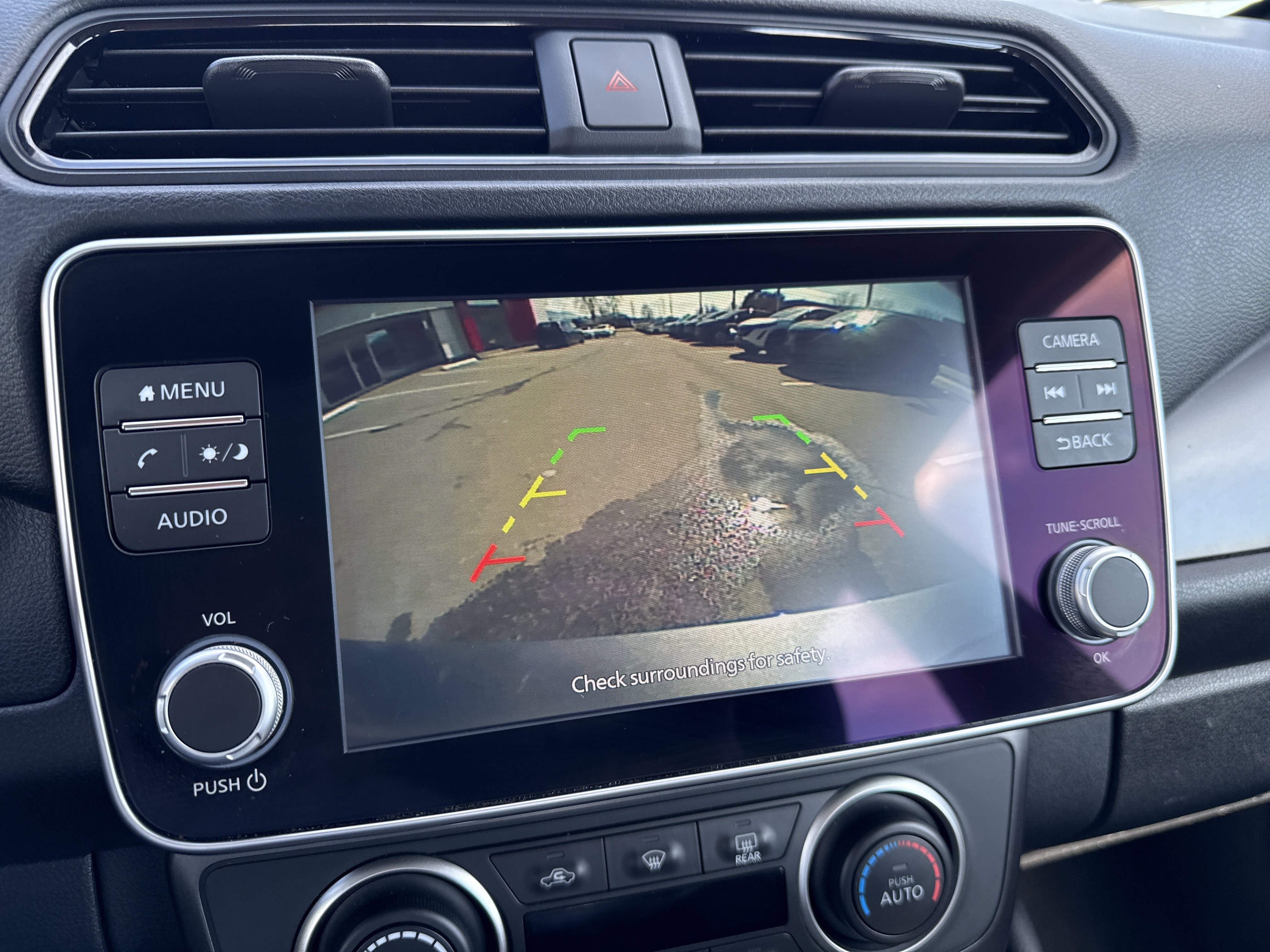 Certified 2023 Nissan Leaf S image 25