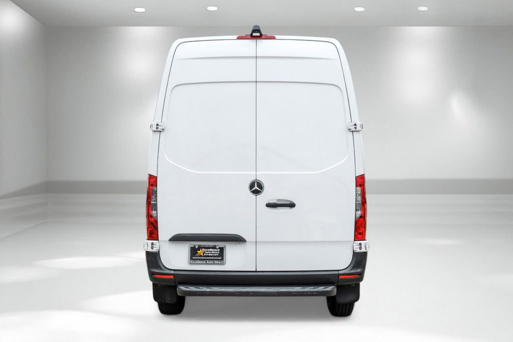 Used 2020 Mercedes-Benz Sprinter 2500 w/ Driver Convenience Package image 7