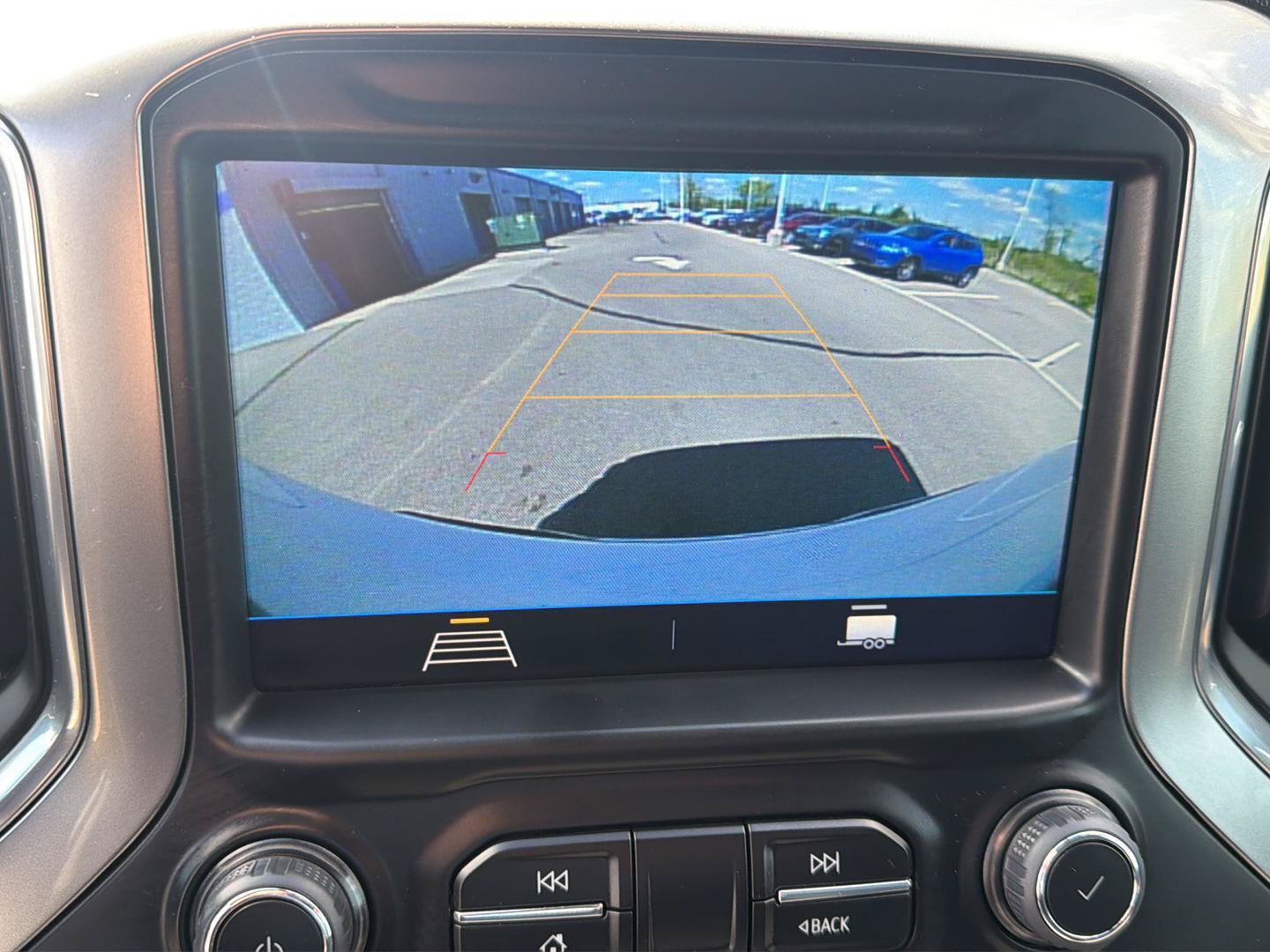 Used 2022 Chevrolet Silverado 1500 RST w/ Bed Protection Package AWD/4WD image 25