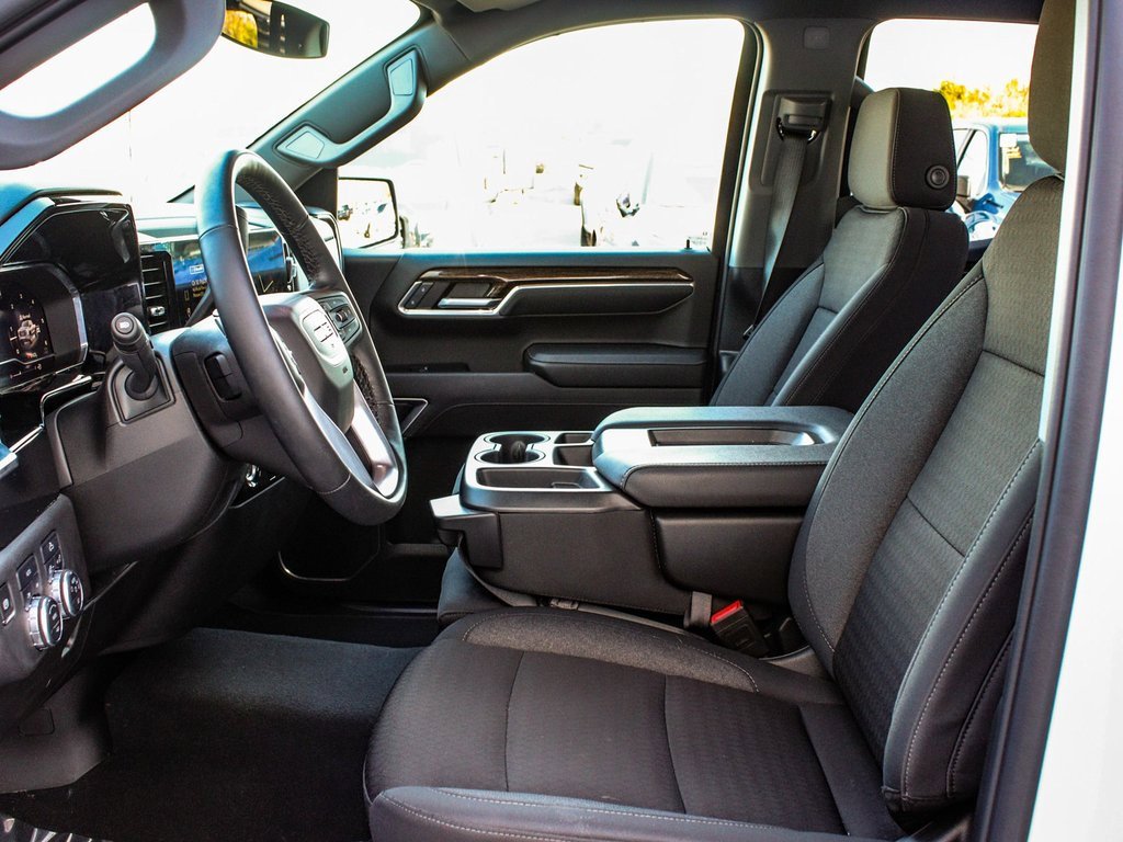 Used 2024 GMC Sierra 1500 Elevation image 30