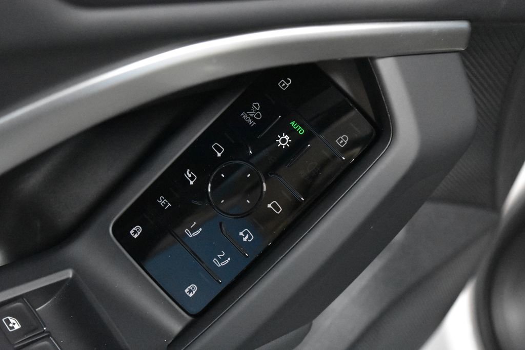 Certified 2025 Audi Q5 Premium Plus w/ Premium Plus image 5