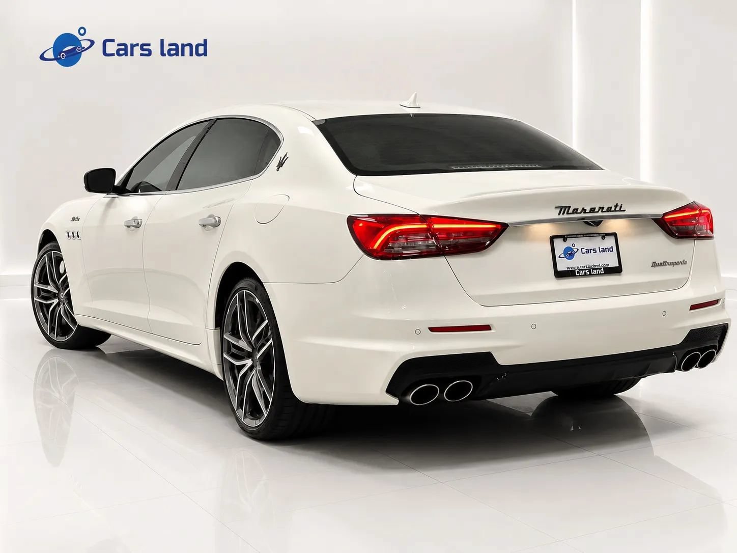 Used 2023 Maserati Quattroporte Modena RWD image 5