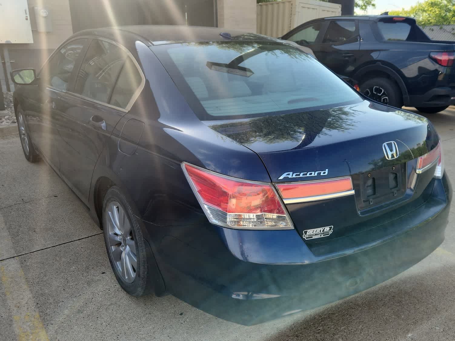Used 2011 Honda Accord EX-L image 7