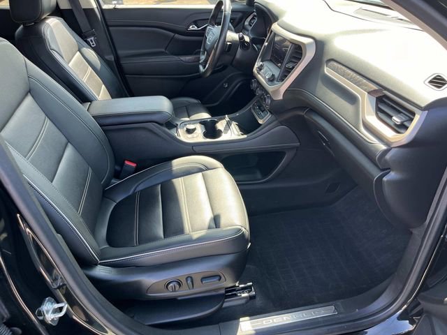 Used 2022 GMC Acadia Denali w/ Denali Ultimate Package AWD/4WD image 14
