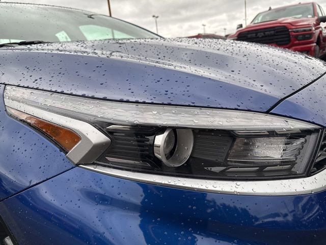 Used 2023 Kia Forte LXS image 11