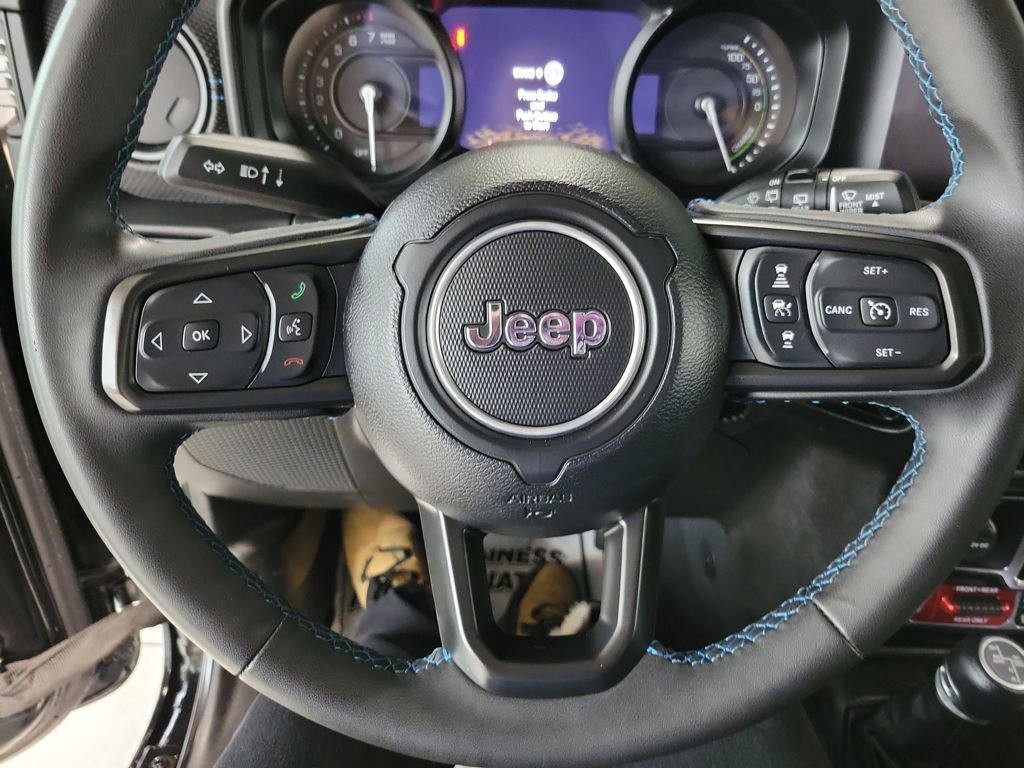 Used 2024 Jeep Wrangler Unlimited Rubicon 4xe image 4
