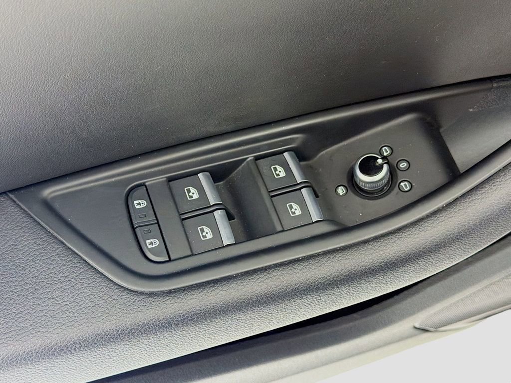 Used 2023 Audi A5 2.0T Premium w/ Convenience Package image 18