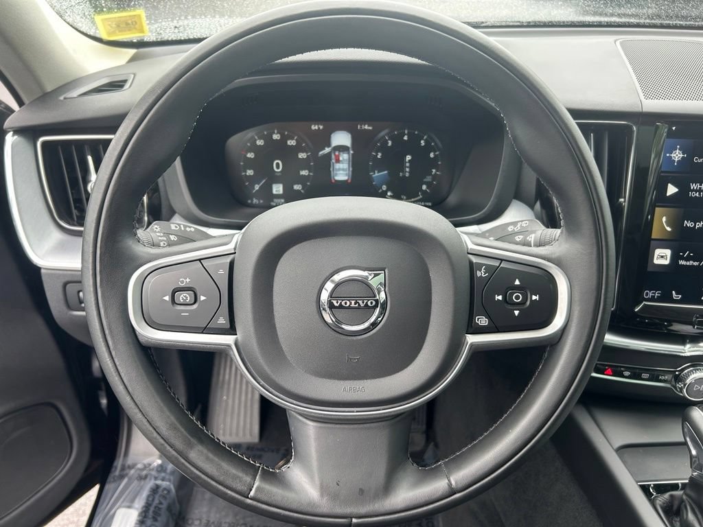 Used 2019 Volvo XC60 T6 Momentum w/ Multimedia Package AWD/4WD image 8