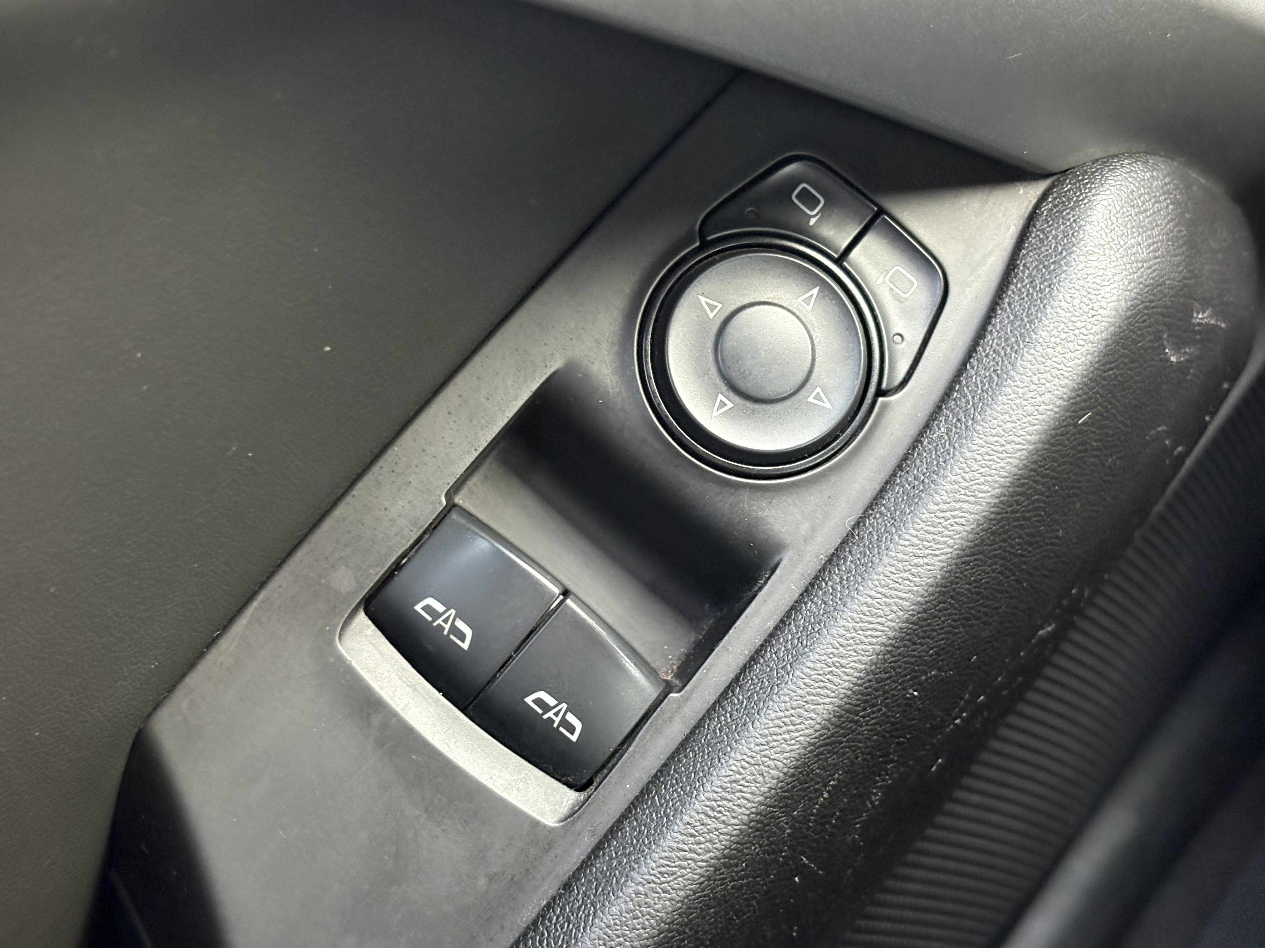 Used 2017 Chevrolet Camaro LT image 26