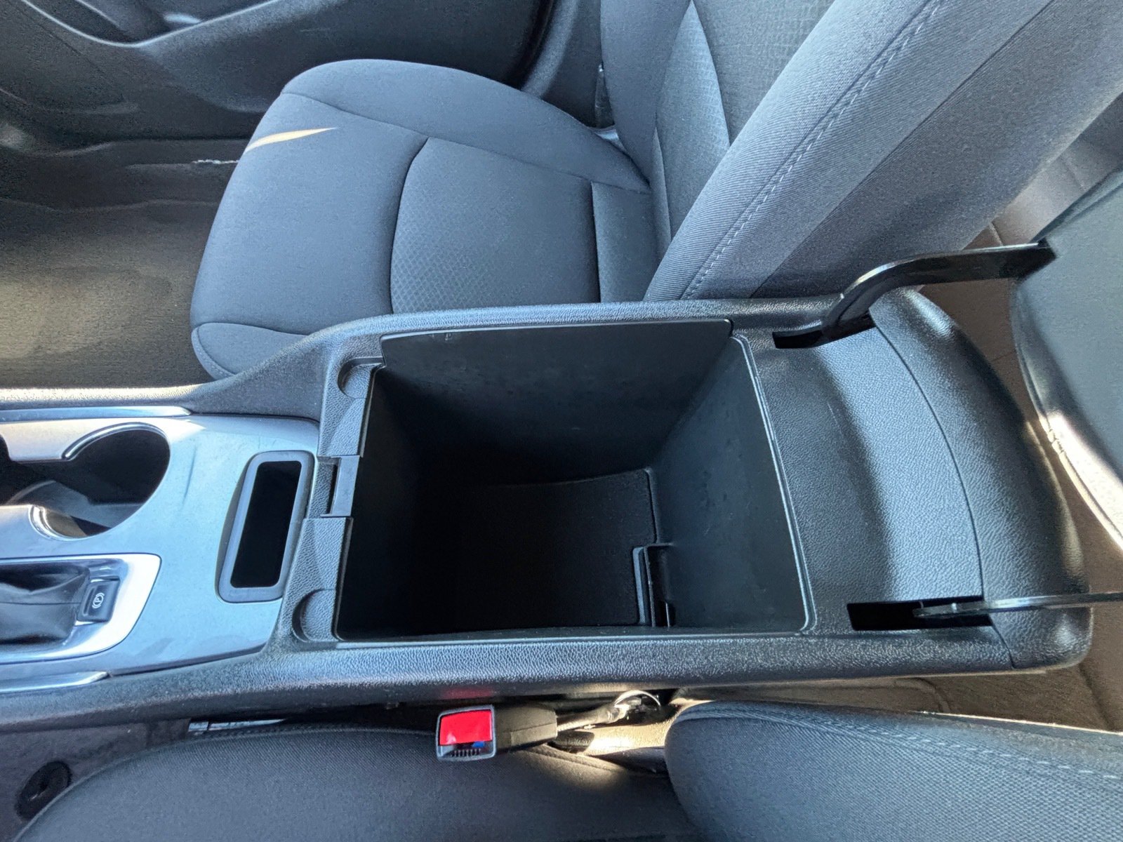 Used 2024 Chevrolet Malibu LT FWD image 18