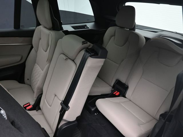 Used 2026 Volvo XC90 B6 Plus w/ Protection Package Premier AWD/4WD image 22