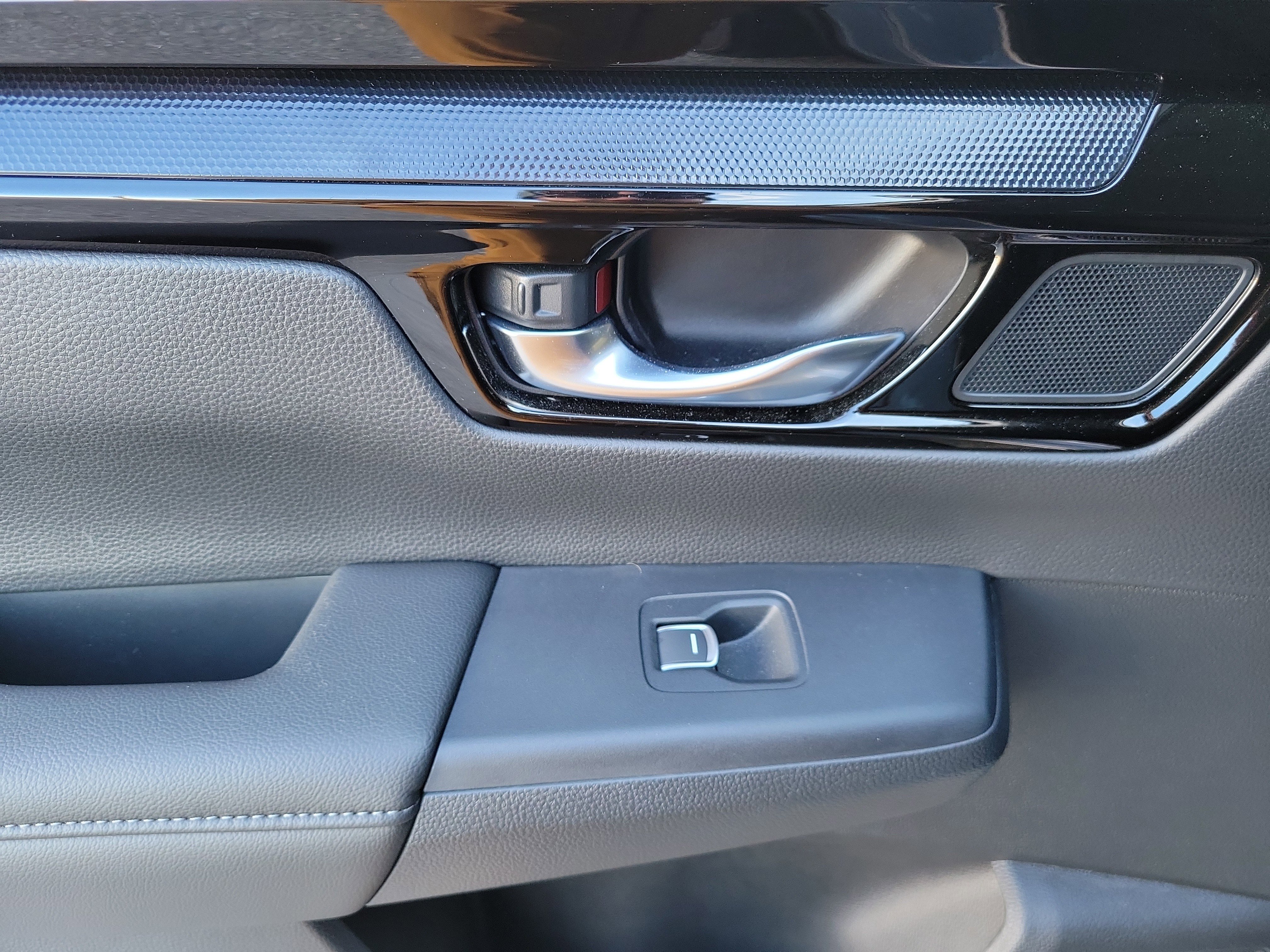 Used 2024 Honda CR-V EX-L image 26