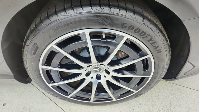 Used 2022 Mercedes-Benz EQS 450+ Sedan image 58